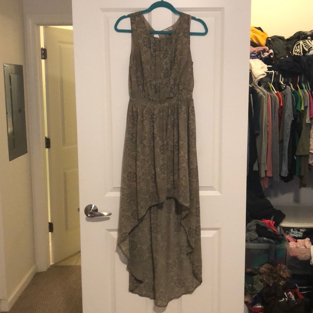 ☀️Love 21 high to low dress☀️